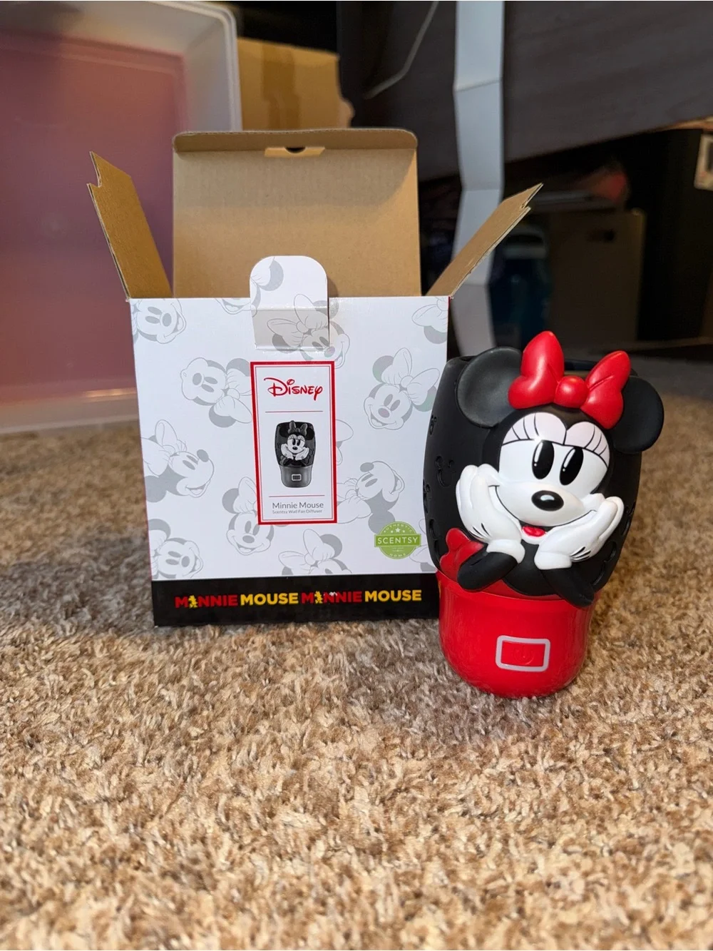 Scentsy Minnie Mouse Wall Diffuser